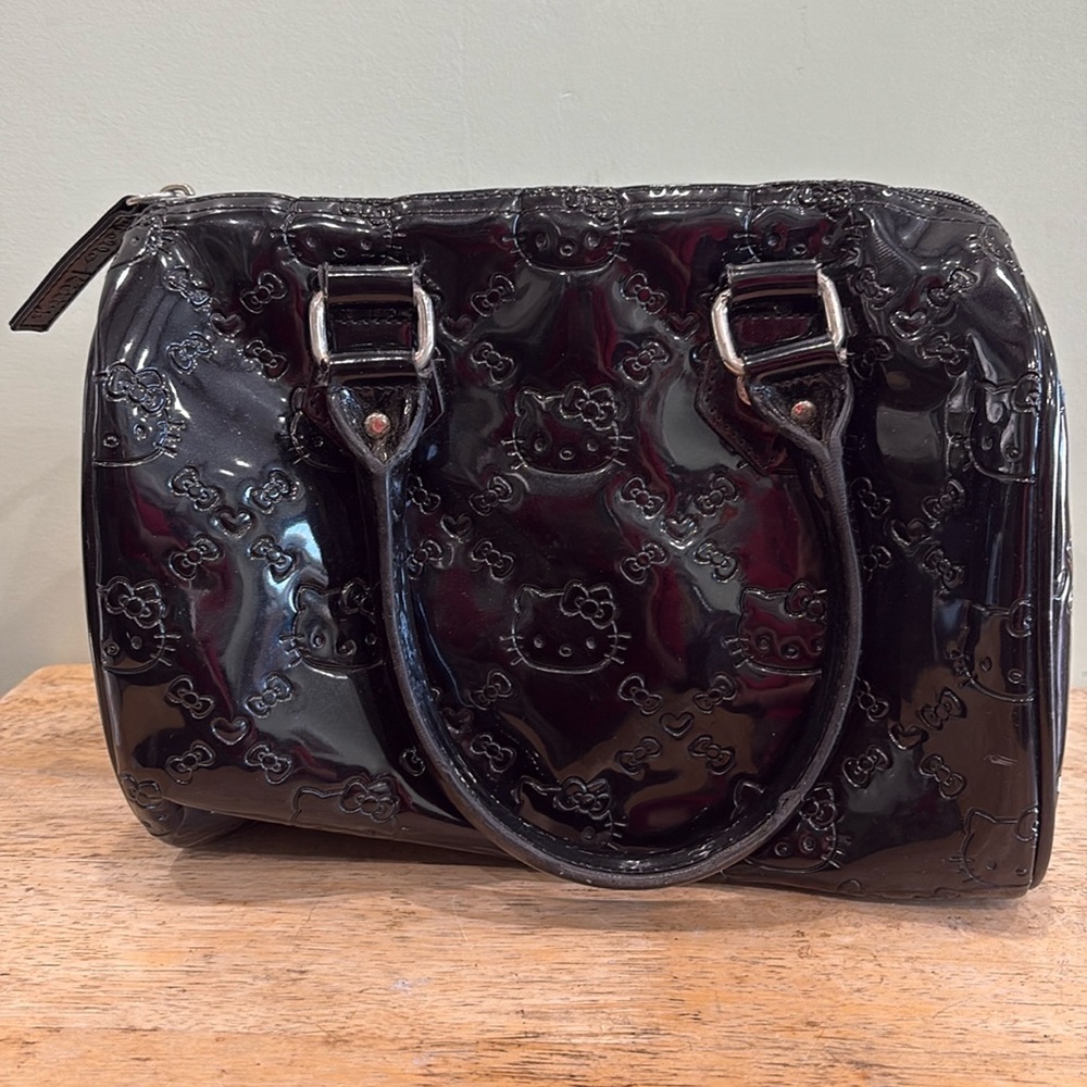 Loungefly Hello Kitty Barrel Bag